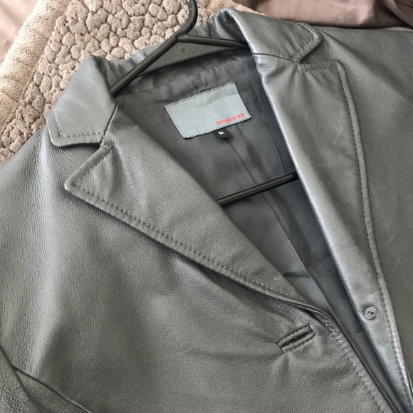 Vintage grey Leather jacket - Picture 9 of 9